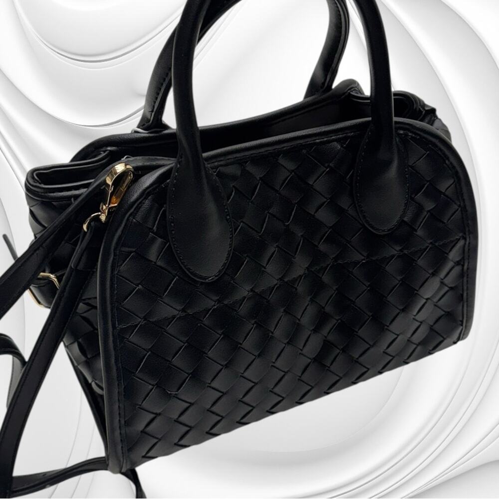 URBAN EXPRESSIONS Black Basketweave KRISTIE CROSSBODY Purse - Picture 5 of 5